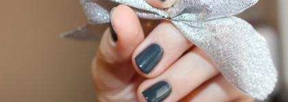 Estee Lauder Pure Color Nail Lacquer Caviar