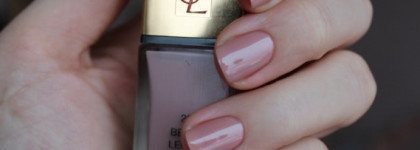 Yves Saint Laurent La Laque Couture 22 Beige Leger