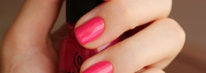 China Glaze Strawberry Fields