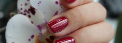 Yves Saint Laurent La Laque Couture 8 Fuchsia Cubiste