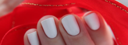 Deborah Lippmann Pseudo Silk Kimono