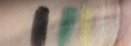 Shiseido Luminizing Satin Eye Color Trio GR 716 Vinyl