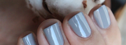 Dolce&Gabbana Intense Nail Laquer 712 Tahitian Grey & 716 Jaipur Blue