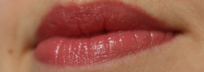 Крылья, ноги, главное - губы