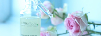 Avon Nutra Effects Miracle Glow Facial Oil - легкое масло для лица «Чудесное сияние»