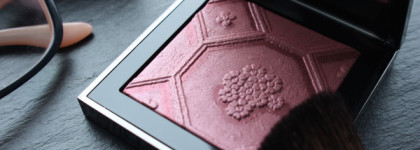 Burberry Silk and Bloom Blush Palette - Antique Collection Spring 2017
