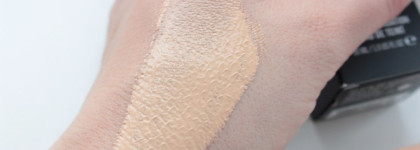 MAC Pro Longwear Spf10 Foundation NC20