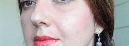 MAC Vamplify Lipgloss Everybody's Talking