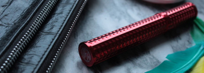 Diary of Mascara: Givenchy Volume Disturbia Mascara 01 Black Disturbia