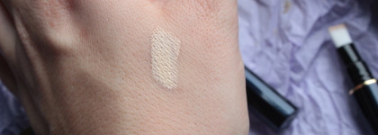 Cle De Peau Beaute Radiant Corrector For Eyes Ivory