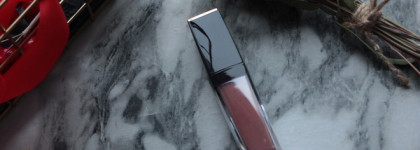 Estee Lauder Bare Lips