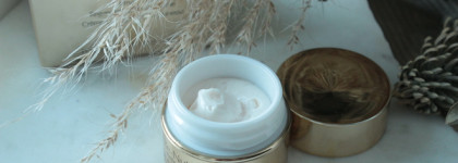 Estee Lauder Re-Nutriv Ultimate Lift Regenerating Youth Creme