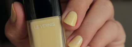 Chanel Le Vernis 915 Riviera Spring Summer Collection 2022