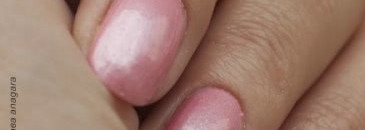 Совсем не модный лак: Isa Dora gold sparkles и неудачное дополнение Rimmel Star kissed