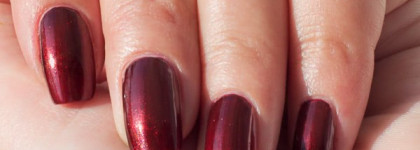 Скромный, но не посредственный OPI Romeo & Joliet