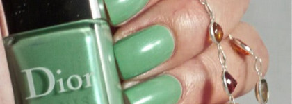 Говорят холода, а у нас весна Dior Garden Edition: лаки Waterlily 504, Forget-me-not 694 и палетка теней Garden Roses