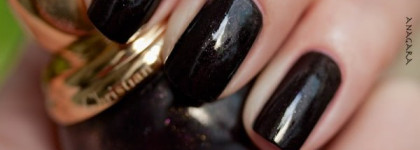 Рождество 2012 Dior: два лака Dior Diorific Vernis 901 Diva, Dior Diorific Vernis 751 Marilyn и помада Dior Diorific 038 Diva