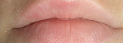 Сверкающий бриллиант на губах- Sisley Phyto Lip Star(01)