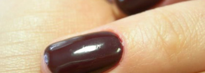 Новогодняя радость или влюбленность в Dior Vernis 943 Rouge Garconne