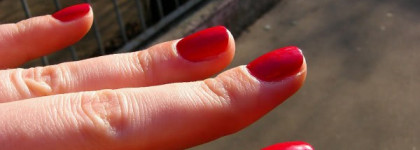 Дело в шляпе. Лаки Lancome. ч.1.  Лак для ногтей Lancome Mini Le Vernis 28. Golden HAT Foundation