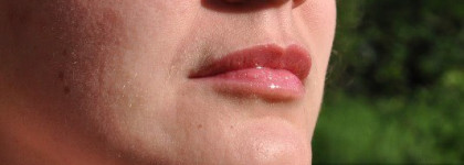 YSL Golden Gloss Shimmering Lip Gloss #3 –  Мой отпускной Золотой блеск для губ