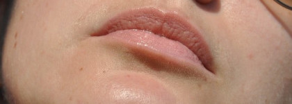 Tom Ford Lip Color Shine в оттенке Smitten 02