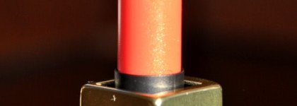 Guerlain Shine Automatique Hydrating Lip Shine - #240 Pamplelune и Guerlain KissKiss Gloss Extreme Shine Radiant Colours - #870 Cherry Pink