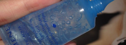 Ролик, гель и крем для ухода за кожей вокруг глаз