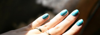 Лак для ногтей Rimmel 60 seconds (819 Green with envy)