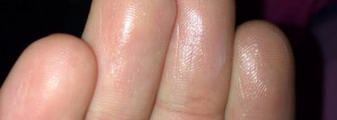В предверии лета с  Silky shimmering balm Bathina «Take a Picture it Lasts Longer» от Benefit