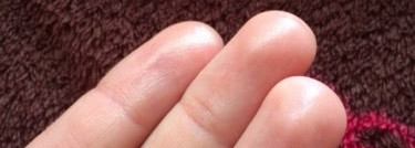 В предверии лета с  Silky shimmering balm Bathina «Take a Picture it Lasts Longer» от Benefit