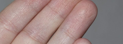 Burberry Iconic Nude Collection