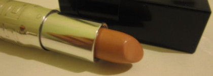 Губная помада Givenchy Rouge Interdit оттенок Voluptuous Nude 26 — для обладательниц идеальных губ