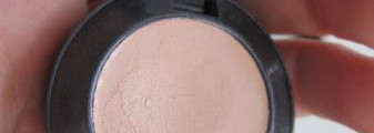 Консилер MAC Studio Finish SPF 35 Concealer -тон NW 20