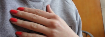 Непривычный красный или лак  Orly Retro Red