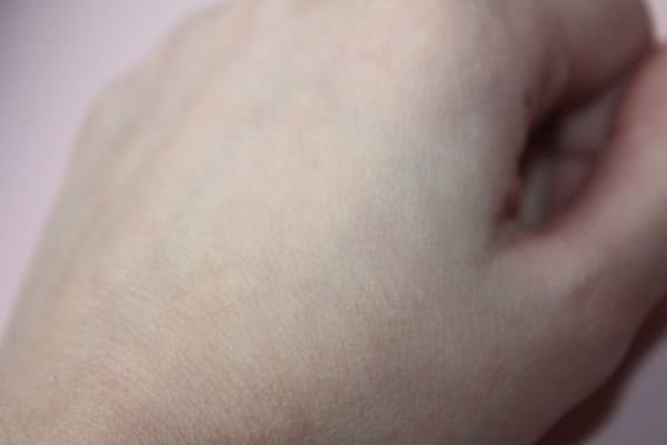 One essential восстанавливающая сыворотка для кожи лица выводящая токсины