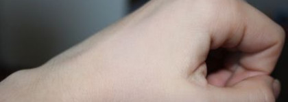 Маскирующий карандаш Clinique Anti-Blemish Solutions Сlearing Сoncealer