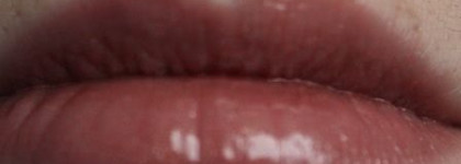 Блеск для губ, придающий объём Full Potential Lips Plump and Shine от Clinique