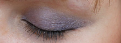 Небольшой тест базы под тени Pupa "Smoothing and fixing eye primer"