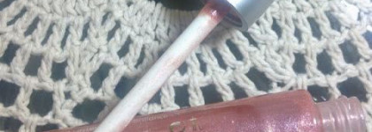 Все для губ (Добавлены свотчи на губах)