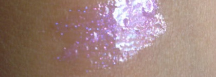 Блеск для губ от Gosh Light'n Shine Lip Glaze №04