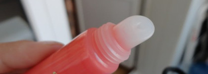 Персиковый сок с Lancome Juicy Tubes Ultra Shiny Hydrating Lip Gloss, №31 Peche