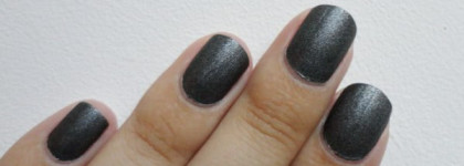 Эффект замши с O.P.I Suzi Skis In The Pyrenees Suede (NN E 47)