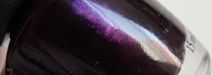 Черничное желе O.p.i  Eiffel For This Color (NL F21)