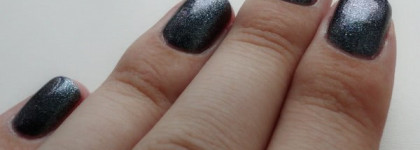 Opi "On Her Majesty's Secret Service" (HL D16)