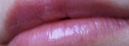 Sephora Ultra Shine Lip Gloss №09 Shimmery Love Me Pink