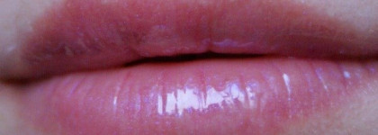 Sephora Ultra Shine Lip Gloss №09 Shimmery Love Me Pink