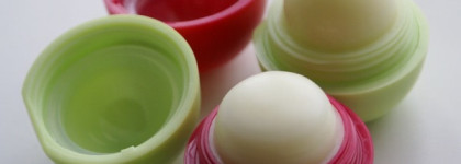 Бальзамы для губ Eos и Carmex