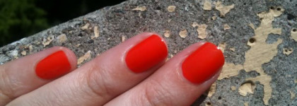 Чем я летом крашу ногти?