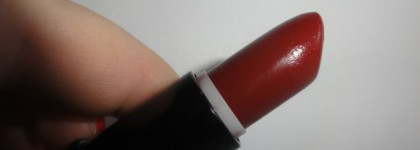 Красный-прекрасный. Rimmel Lasting Finish by Kate Moss №11